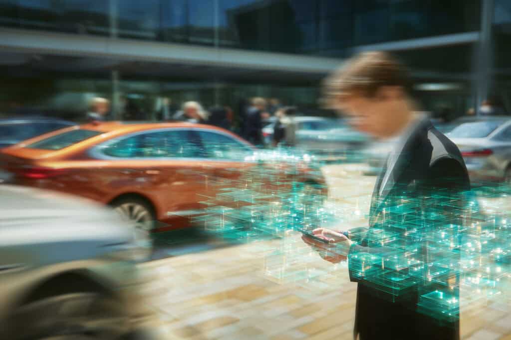 Hüsges Berater analysiert Fahrzeuge.